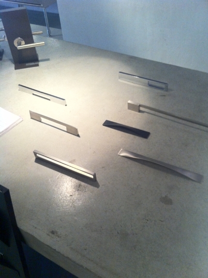 o0430057512135457933