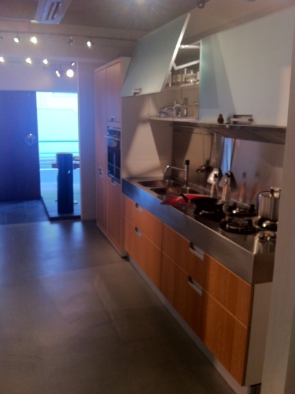 o0430057512135457934