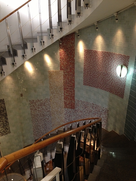 ショールーム内